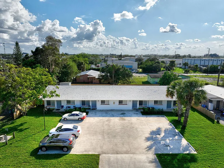 947 Fra Mar Pl — Photo 26