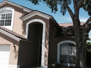 4704 Hunts Ct, Plant City, FL 33566