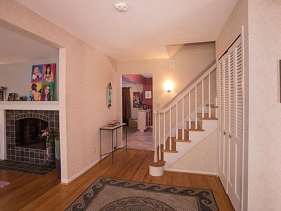 5th image of 4647 Hedgewood Dr