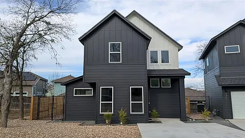 2220 Yellow Jacket Ln #2 Photo 1