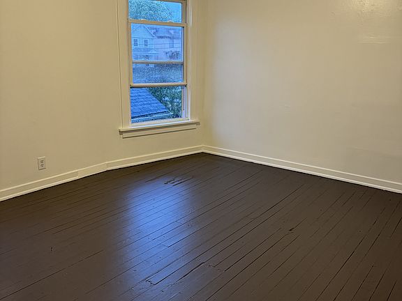 2nd image of 1520 Xenia Ave #1522