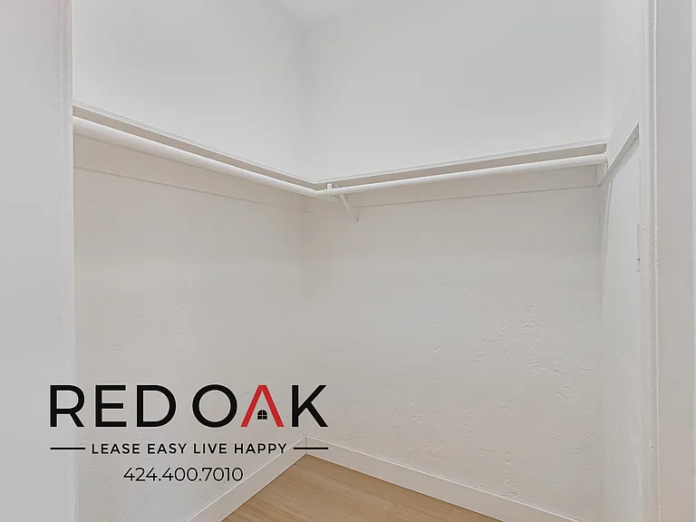 1405 S Berendo St #206 — Photo 12