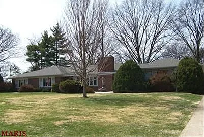 26 Marsally Dr photo 1