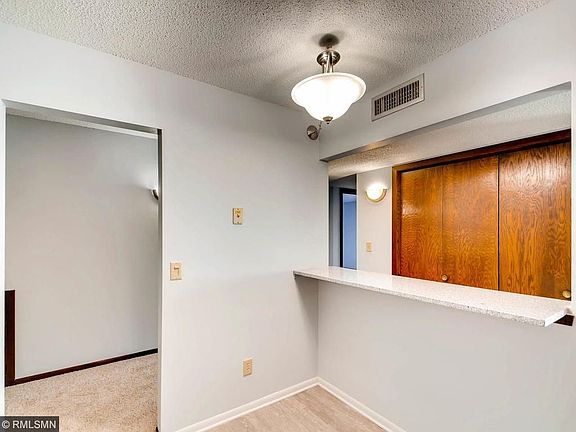 5th image of 2465 Londin Ln E APT 311