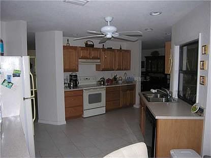 3rd image of 1227 Stamford St