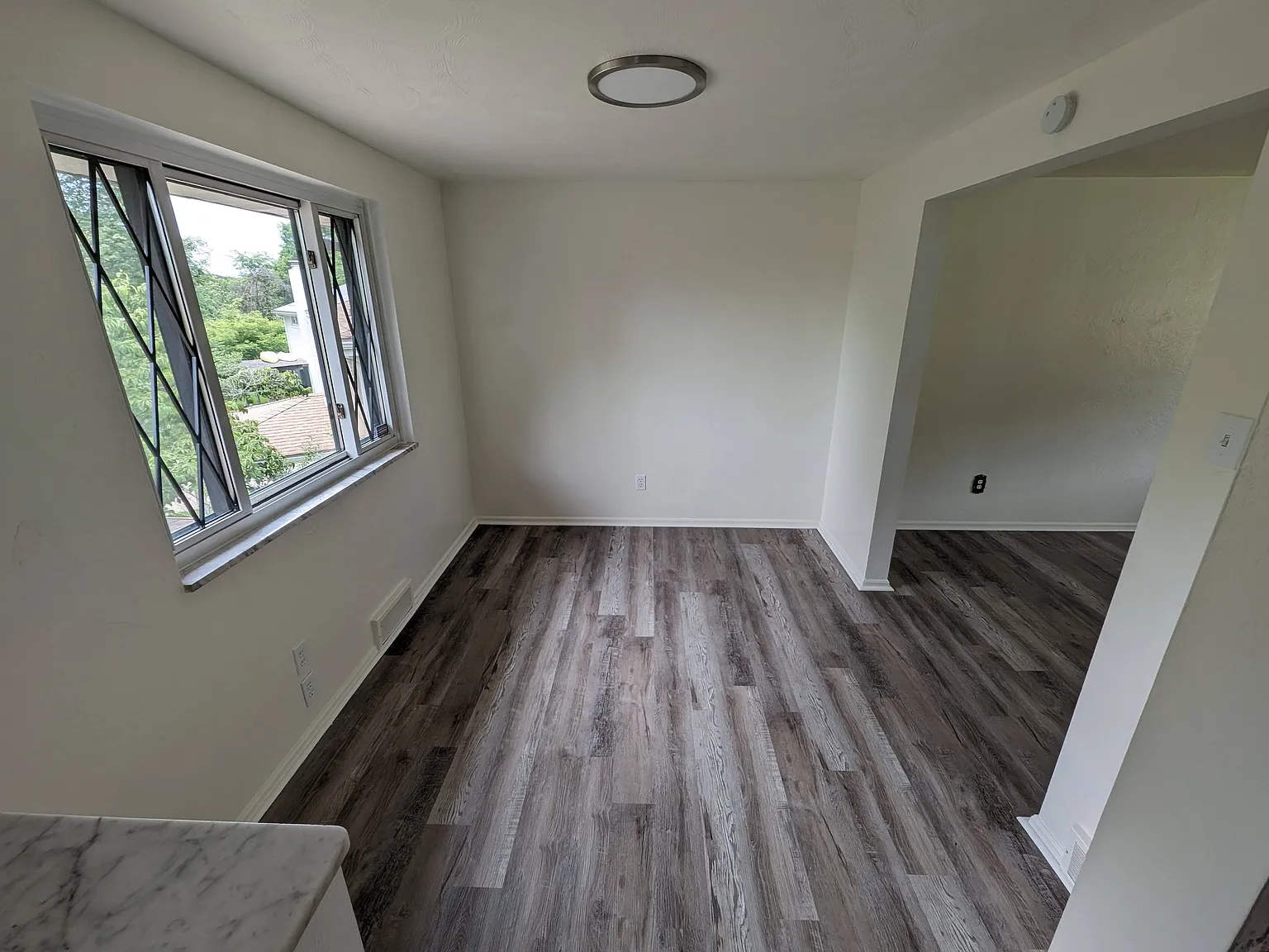 128 Bellmawr Dr — Photo 4