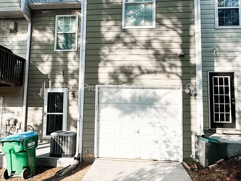 139 Riverstone Commons Cir — Photo 25