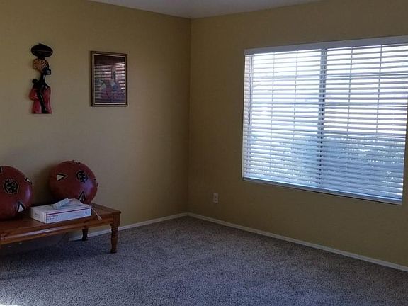 3rd image of 4151 E Meadow Lark Way