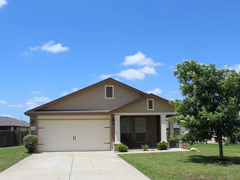 9916 Orion Dr — Photo 1