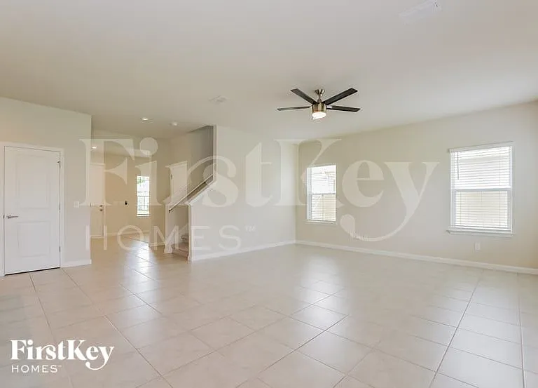 3598 Lazy River Ter — Photo 3