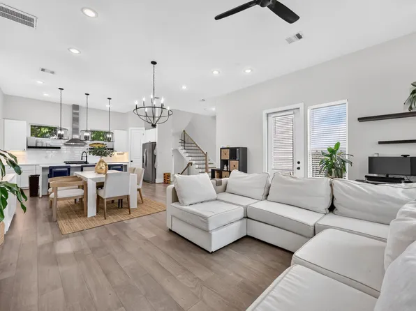 1406 W 21st St #A, Houston, TX 77008