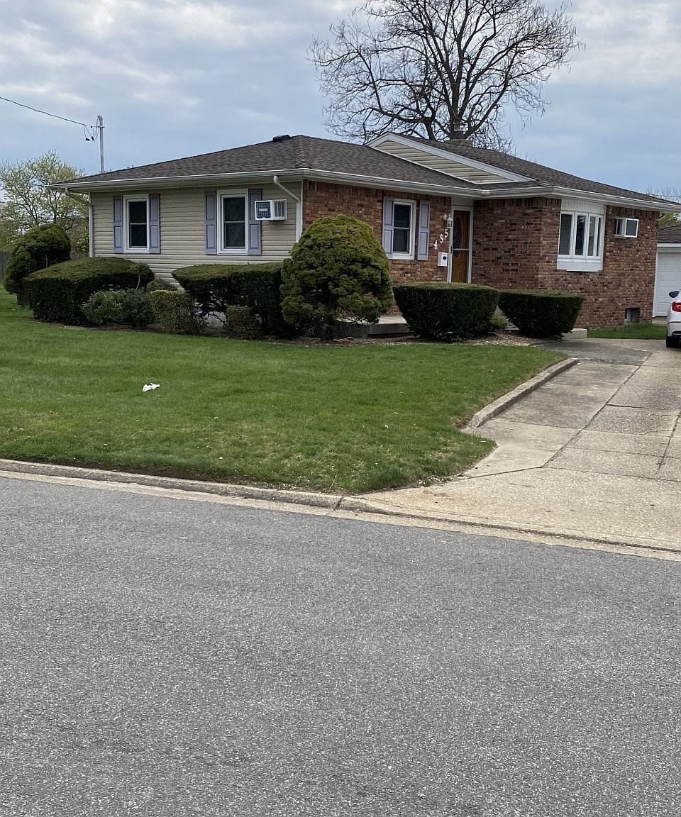 435 7th Street, West Babylon, NY 11704 Zillow