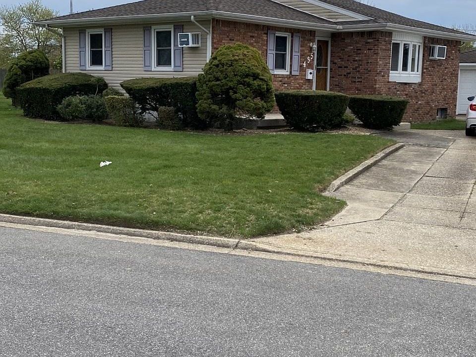 435 7th Street, West Babylon, NY 11704 Zillow