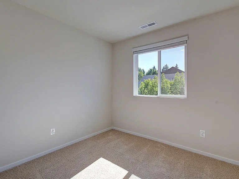 1405 NE 121st Ave — Photo 19