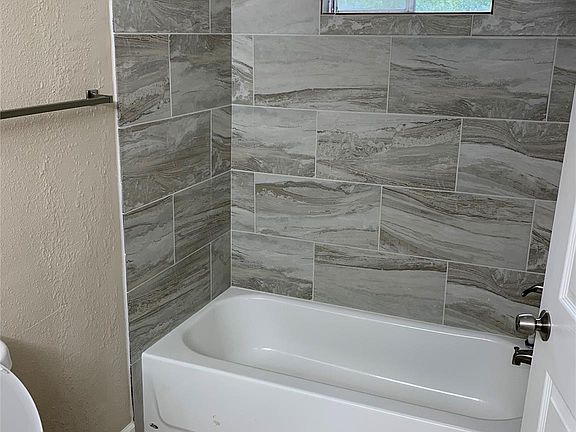 5th image of 7210 Wileyvale Rd #B