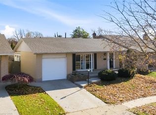 123 Athenia Dr, Stoney Creek, ON L8J 1T5