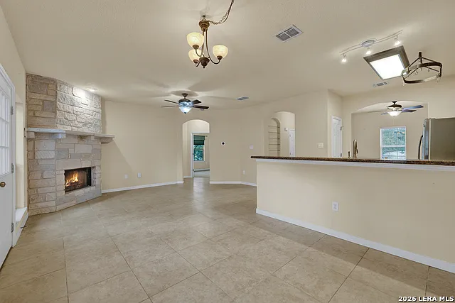 1060 Somerset — Photo 30