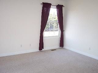 2nd image of 507 Red Maple Dr