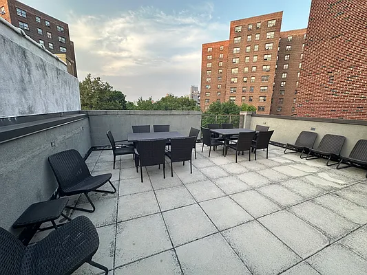 Rented by Living New York | media 16