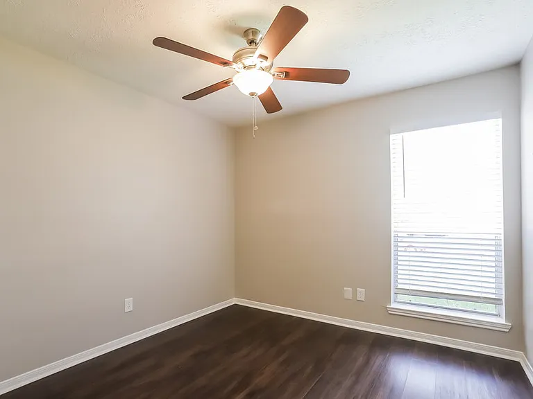 19411 Winding Branch Dr — Photo 12
