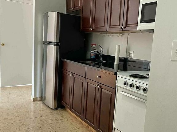 2nd image of 1264 Lex Ave #4S1