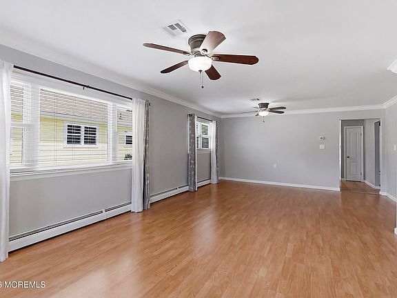 4th image of 428 Saint Thomas Drive