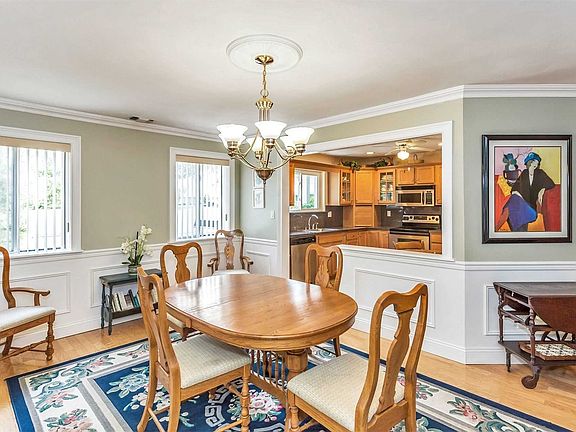5th image of 349 Seabreeze Ct