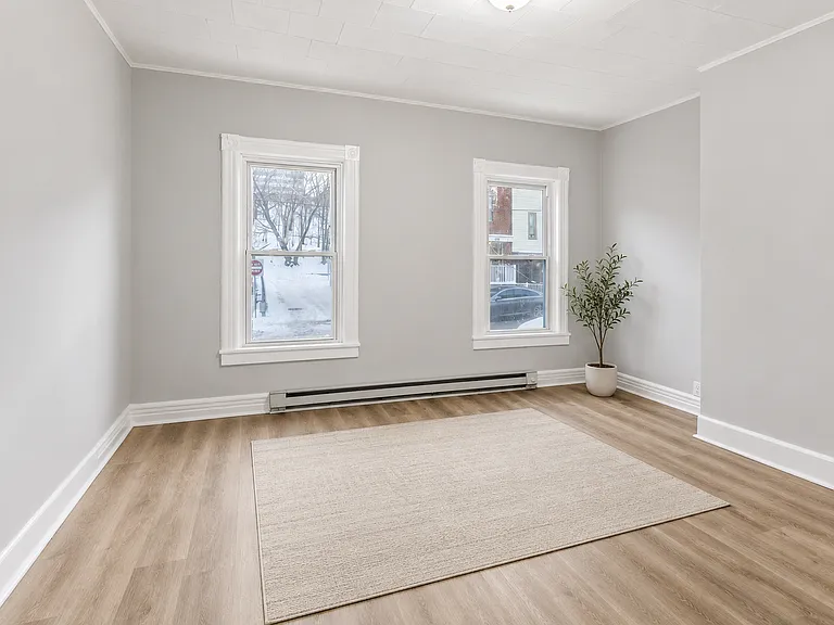 181 Sheridan Ave #1 — Photo 2