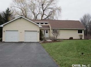 3781 Woythal Dr, Camillus, NY 13031