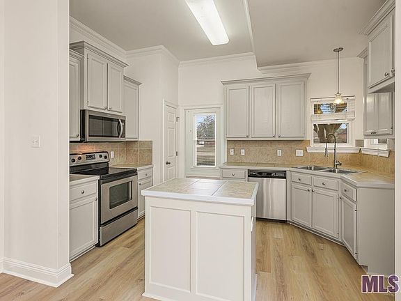 2nd image of 14351 Elise Catherine Dr