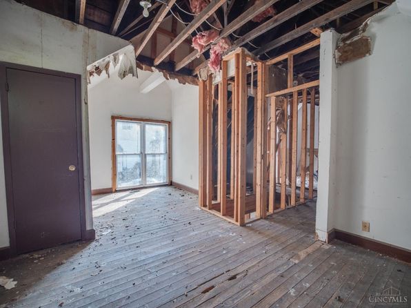 cincinnati-ohio-439767867 picture