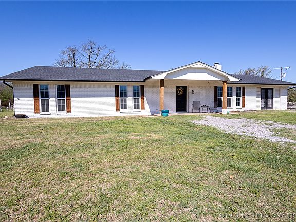 2nd image of 24100 N County Road 3305