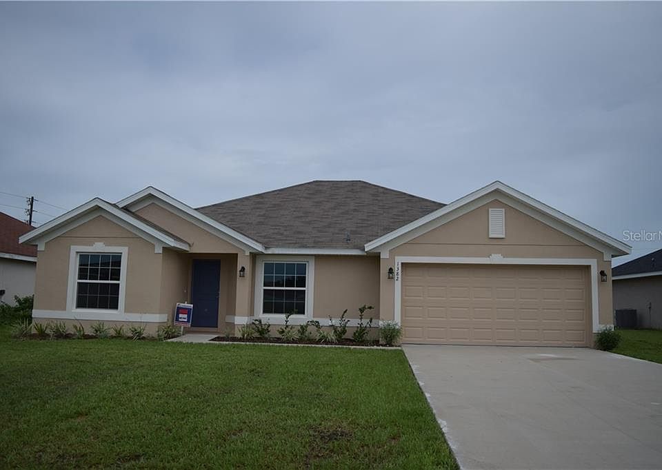 1st image of 456 Athabasca Ct