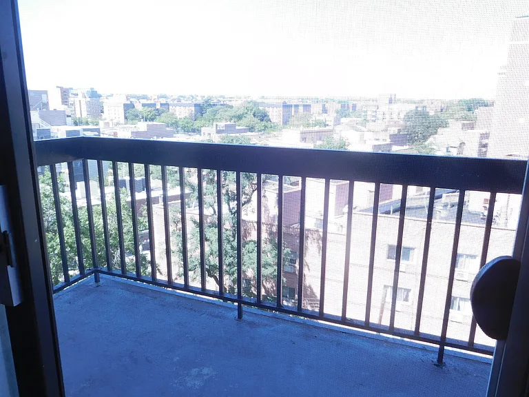 14016 34th Ave #1111 — Photo 7