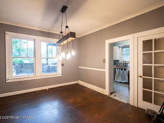 5th image of 997 Fairfield St
