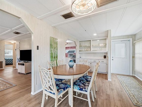 4th image of 1100 BELCHER ROAD S #20