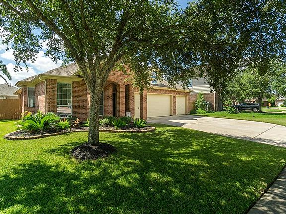 2nd image of 2723 San Marco Lane