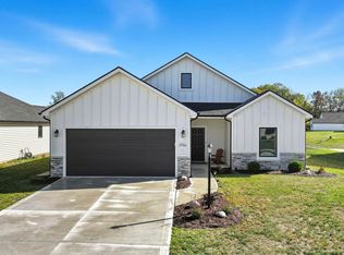 15366 Brimwillow Dr, Huntertown, IN 46748