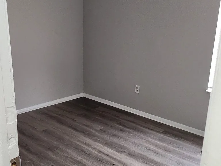 7331 Palgrave Ln — Photo 24