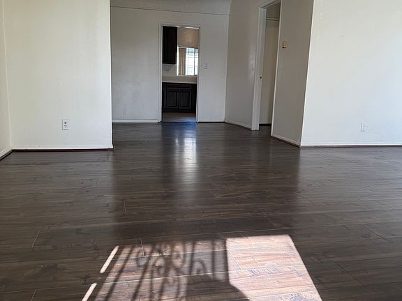 2nd image of 119 N New Ave #A