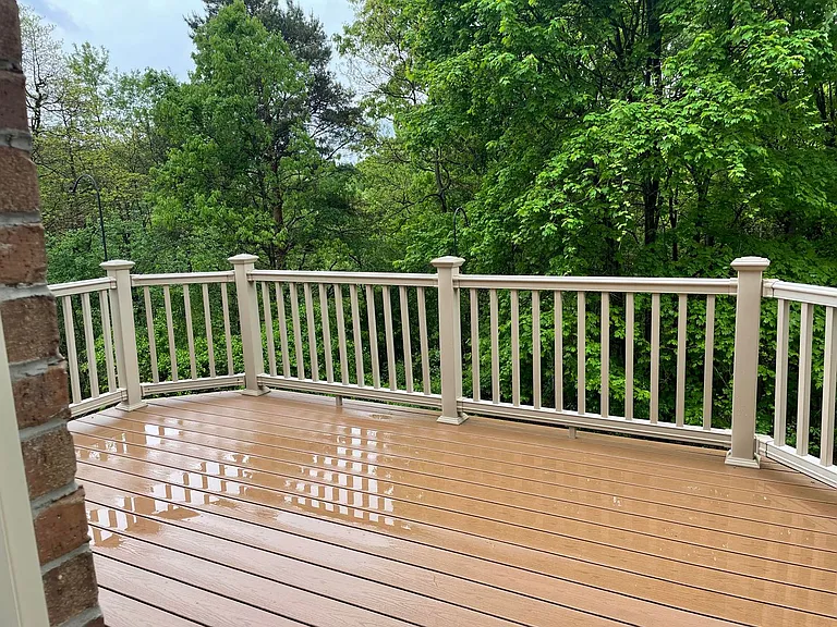 715 Fairgate Dr — Photo 13