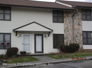 1027 Rock Knoll Ct #215, Winston Salem, NC 27107