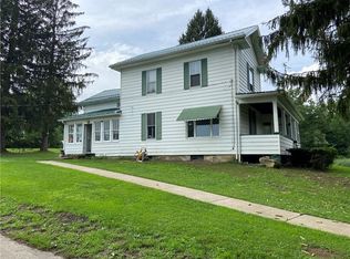 10581 Hollis Rd, Meadville, PA 16335