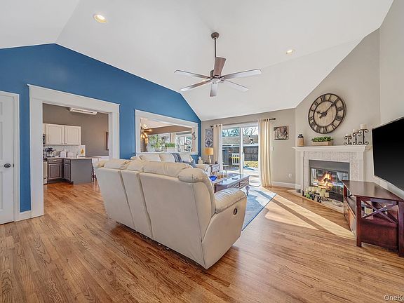 4th image of 50 Violet Road