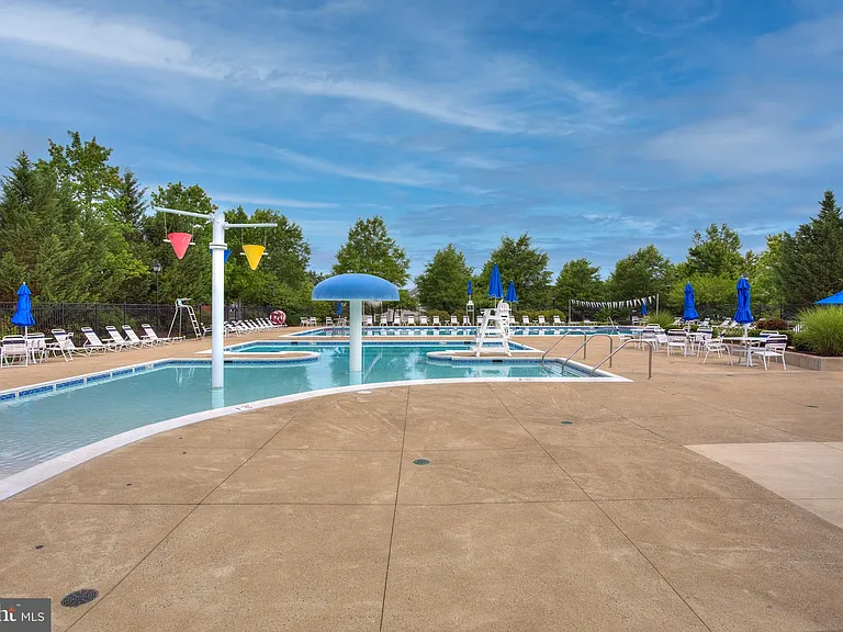 23575 Hopewell Manor Ter — Photo 43