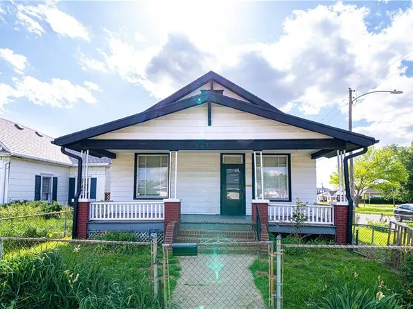 6202 Washington St, Saint Joseph, MO 64504