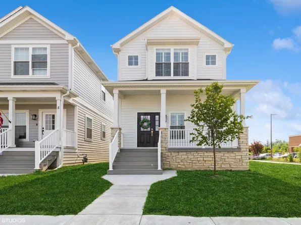 1 N Beverly Ln, Arlington Heights, IL 60004