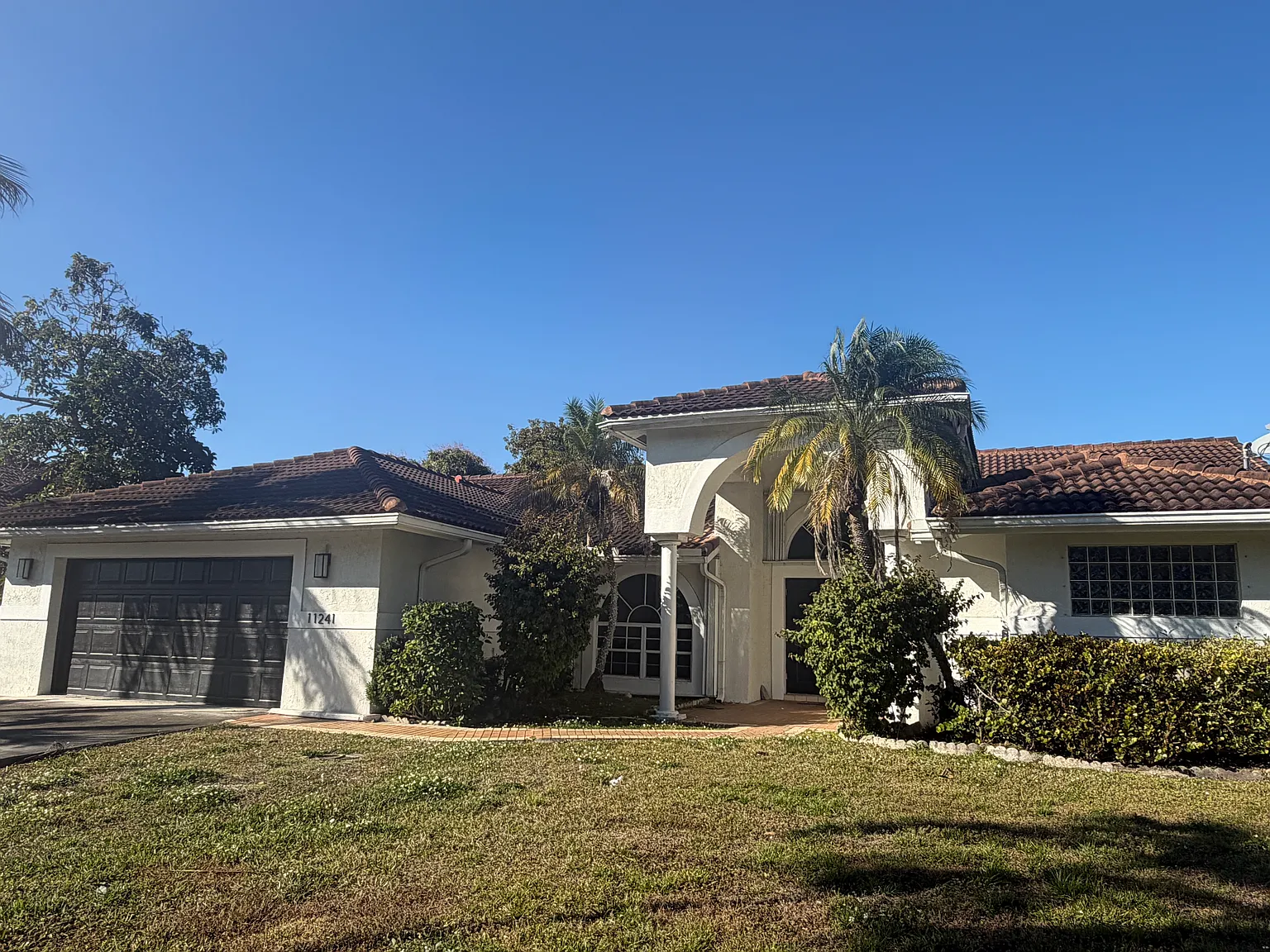 4 bed, 2632 sqft, $7,000 — Photo 4