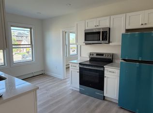 136-138 Winter St, Haverhill, MA 01830