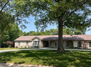 1852 Stenton Path, Chesterfield, MO 63005